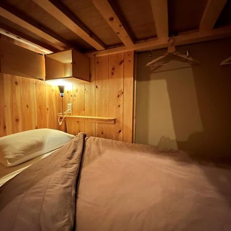 No Borders Hostel Токио Екстериор снимка